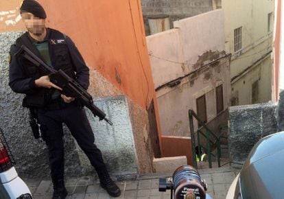 A Civil Guard officer during an anti-terrorist operation in the Canary Islands on January 17.