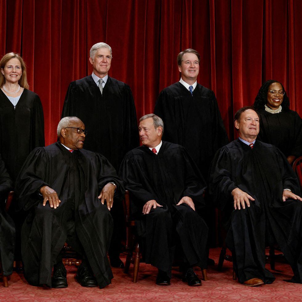 A justice of the supreme court sale may write a dissenting opinion to