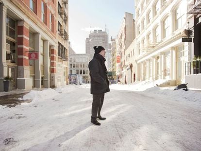 Ferran Adrià, in a snowy New York street